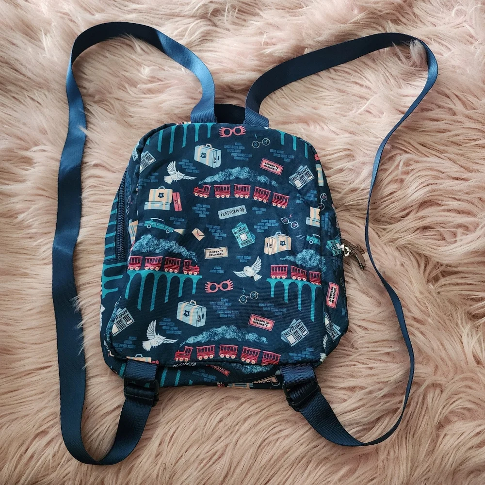 Jujube Harry Potter Platform 9 3/4 petite mini backpack